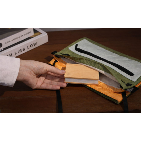 Светильник-книга на аккумуляторе Gingko Super Mini Smart Book, дерево клен, фото 5